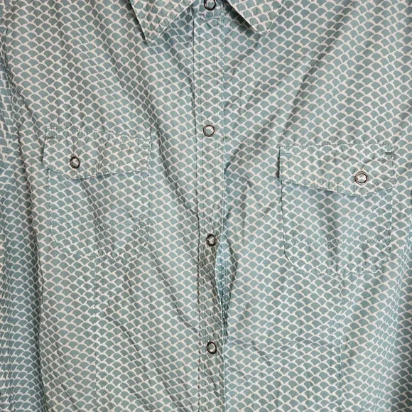 L. L. Bean Western Snap Front Long Sleeve Shirt, Coastal Cowgirl, Blue/White, L - Picture 13 of 16